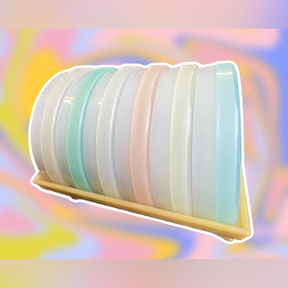 Vintage Tupperware Set of 6 Pastel Wagon Wheel Coasters and Caddy/Tray #567 - Picture 5 of 10